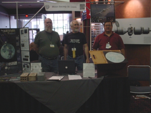 ready to talk about the Moon Society - Dave Dietzler, Bob Perry, Dave Heck - photo by Rufus